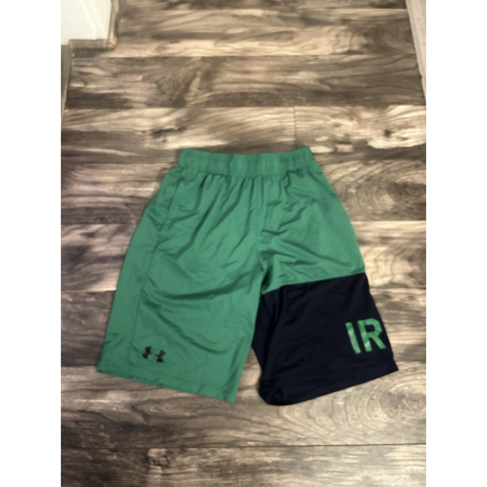 Notre Dame Shorts Mens Medium Green Under‎ Armour Basketball Fighting Irish 550
